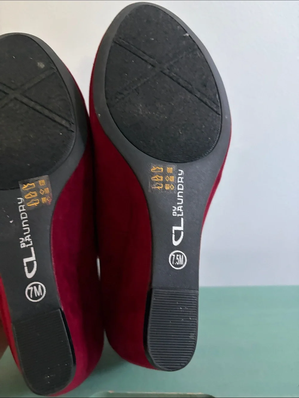 CL by Laundry Deep Red  Suede Wedge Pumps 7 / 7.5